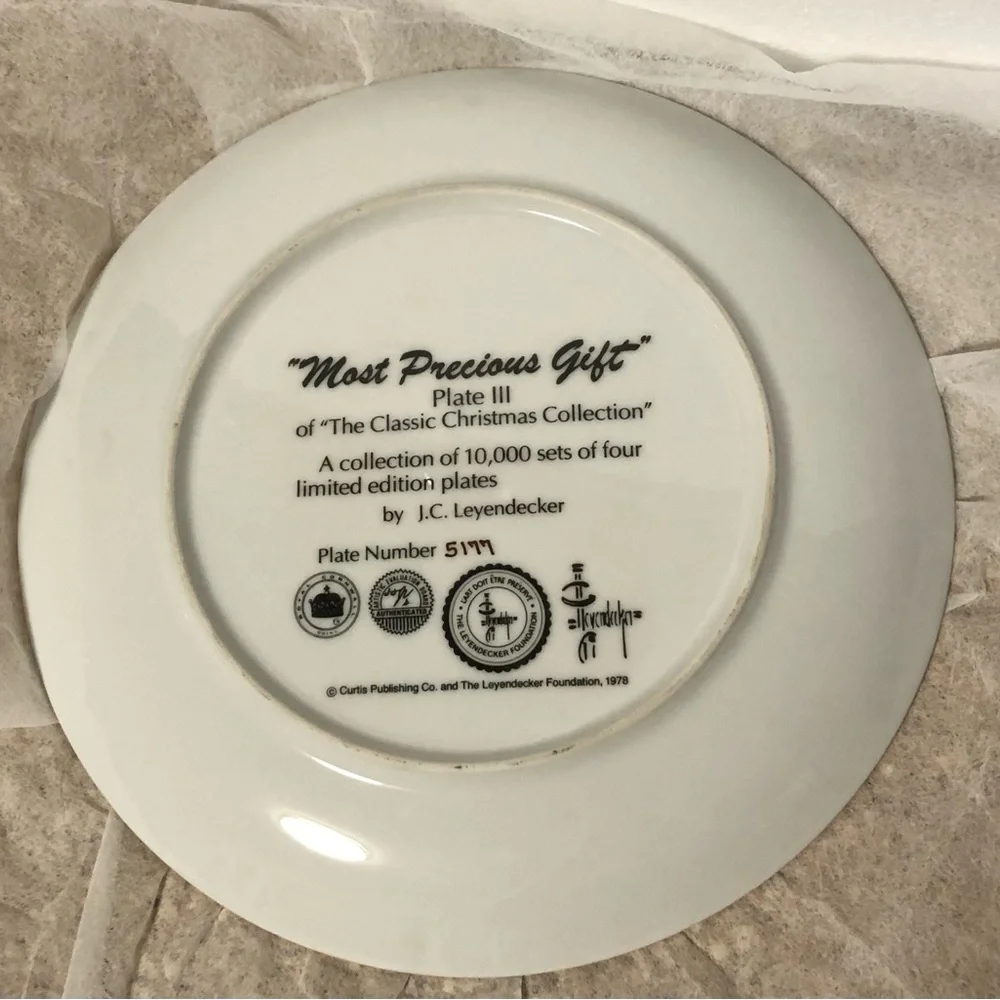 Royal Cornwall Porcelain Wall Plate Wall/Stand Decor